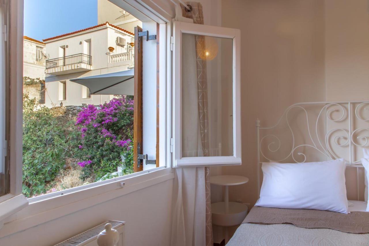 Appartamento Eleni'S Seaview House Ándros Esterno foto