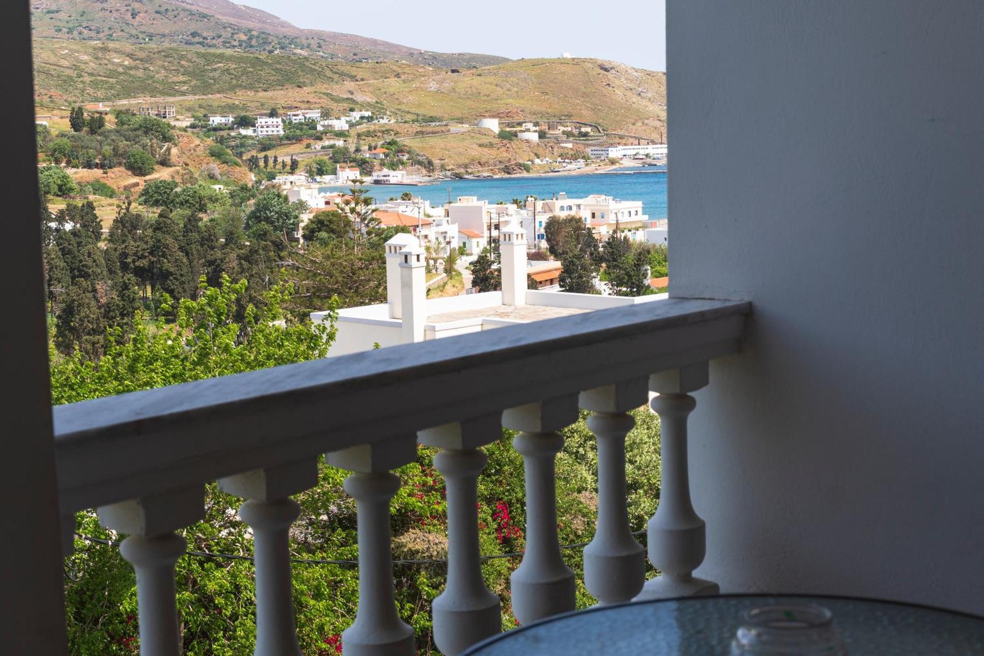 Appartamento Eleni'S Seaview House Ándros Esterno foto